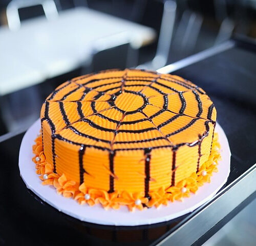 38 CAKE (10 INCHES)