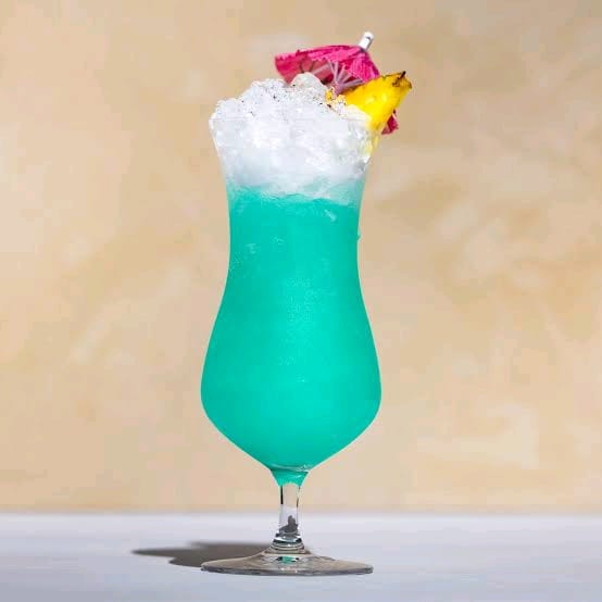 BLUE HAWAI