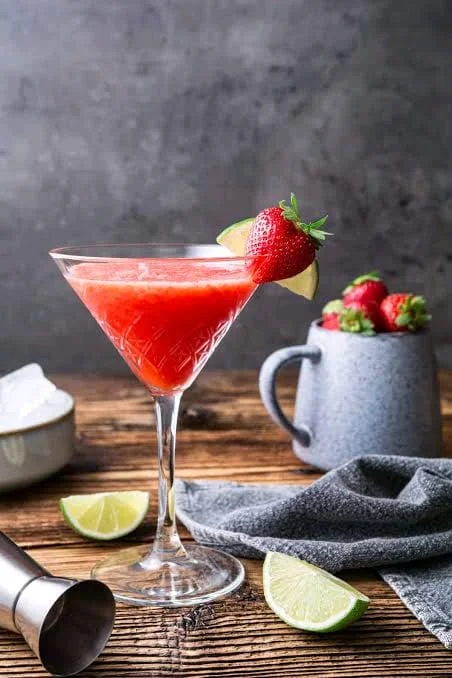 STRAWBERRY DAIQUIRI